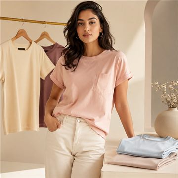 T-Shirts & Tops