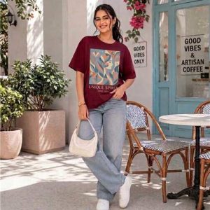 Abstract Flight Bird Graphic T-Shirt